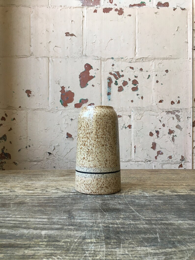 MADE TO ORDER Wheel Thrown Speckled Stoneware Vase - Etsy