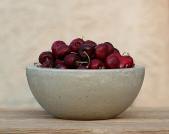 Concrete Fruit Bowl 8"