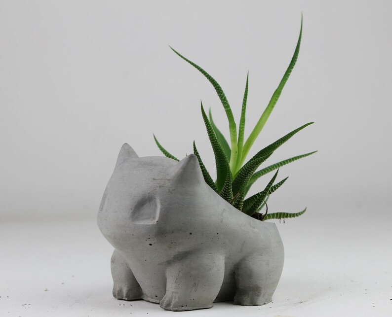 Concrete Bulbasaur Planter, Air Plant Holder, Succulent Planter, Pokemon Planter