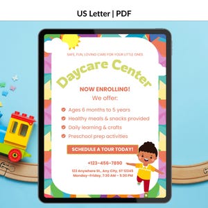 Modelo de folheto editável para creche | Folheto para creche para impressão | Anúncio de creche no Canva | Folheto com inscrições abertas | PDF de marketing para creche