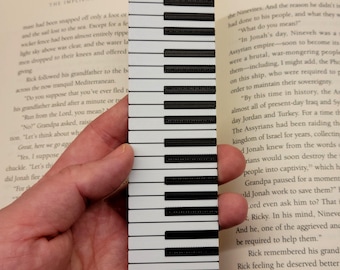 Piano Keys Bookmark | 3D Printed Music Lover Gift | Piano Teacher, Student, or Recital Keepsake