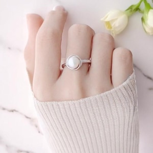 Adjustable 925 Sterling Silver Freshwater Pearl Ring for Women – Gold Plated Open Band Wedding & Party Jewelry Gift, Gift for Her