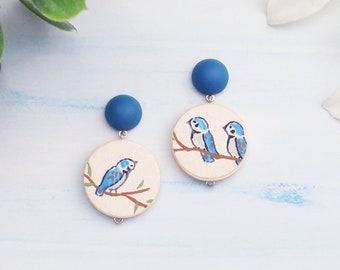 Boucles d'oreilles oiseau bleu. Boucles d'oreilles en papier japonais et bois. Argent sterling 925, acier inoxydable ou titane sans nickel, hypoallergénique