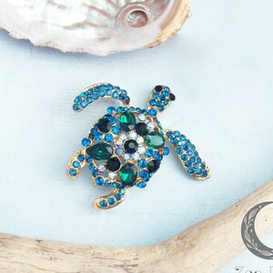 Vintage style blue and green turtle brooch. Swimming turtle pin, brooch, broach, jewelry. Sparkling crystal turtle pin.