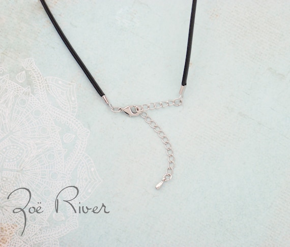 Scottie shop choker necklace