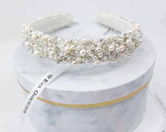 Pearl & crystal headband. Bridal Headband. Pearl headband. Wedding hair accessories. Wedding headband. Wedding headpiece. Bridal Headband.