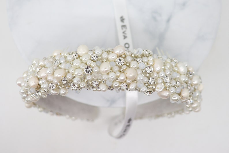 Pearl & crystal headband. Bridal Headband. Pearl headband. Wedding hair accessories. Wedding headband. Wedding headpiece. Bridal Headband. image 2