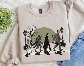 Moletom Classic Monsters Retrô Terror Vintage com Estampa de Monstros