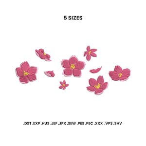 Puede incluir: Imagen de flores rosas bordadas con centros amarillos y pétalos sueltos. El texto "5 SIZES" está en la parte superior. Debajo de las flores están las extensiones de archivo: .DST .EXP .HUS .JEF .JPX .SEW .PES .PEC .XXX .VP3 .SHV.