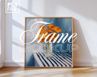 Maqueta de marco cuadrado, PSD cuadrado de 1x1 para impresiones y obras de arte, plantilla de póster realista, plantilla PSD de marco de madera delgado en la pared para Photoshop