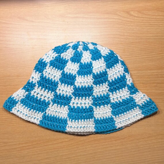 Blue and Cream Checkered Crochet Bucket Hat Crochet Kit - Checkered Bucket Hat – Lion Brand Yarn main image 2