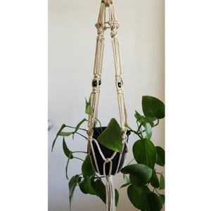 Handmade Macrame Plant Hanger - “The Monarch” -  5” to 7” potted plant hanger