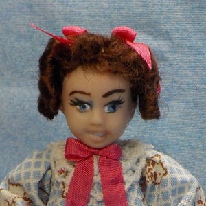 Tutorial To Wig Kitty --- 1:12 Scale Child Porcelain Dollhouse Doll