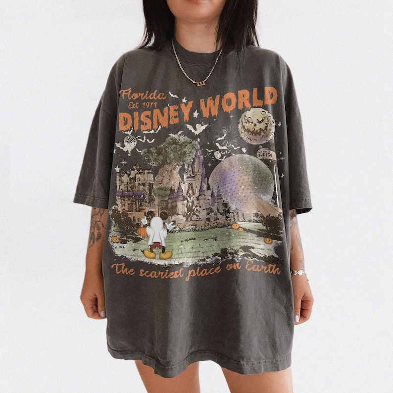 Vintage Mickey Ghost Disneyworld Halloween Comfort Colors Shirt, Walt Disney World Halloween Tee, 2026 Halloween Disney Family Shirts bild 1