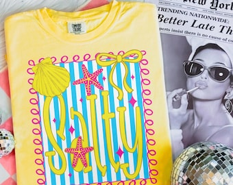 Camiseta Comfort Colors Salty Vibes, camiseta Sunshine, camiseta Beach Life, camiseta de verano preppy girly, camiseta de verano neón de moda, camiseta Stay Salty