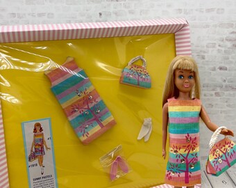 Barbie Skipper Sunny Pastels #1910 - 1965 - Vintage France - Avec Accessoires