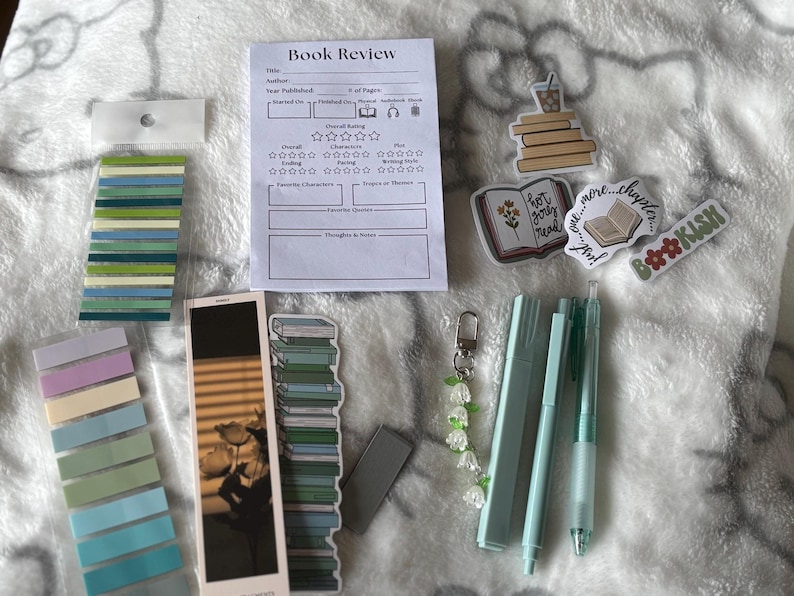 Bookish Bundles / Bookish Accessories image 4