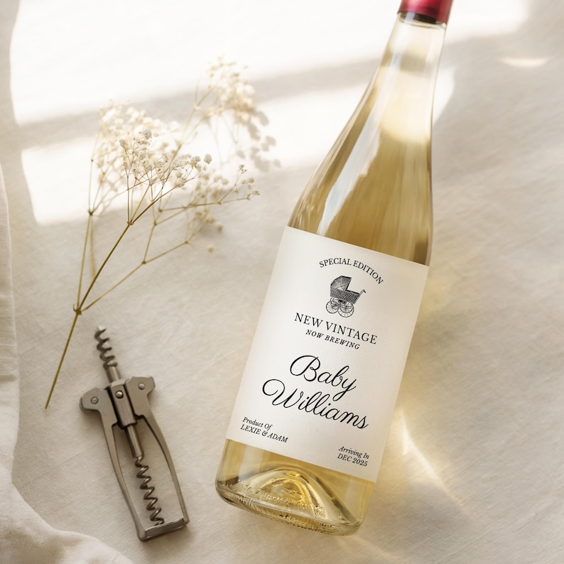 Pregnancy Announcement Wine Label, Custom Baby Reveal Gift for Grandparents, Personalized Bottle Sticker, Baby Shower Gift imagem 2