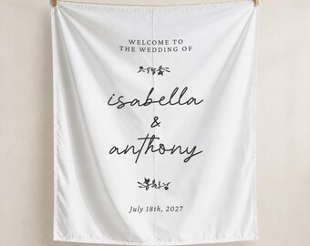 Rustic Wedding Welcome Sign: Personalized Welcome Tapestry