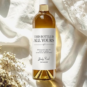Baby Announcement Wine Label, Personalized Pregnancy Announcement Gift, Baby Reveal Champagne/Prosecco Label, Custom New Grandparents Gift