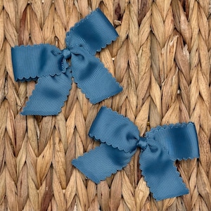 Blue Wavy Edge Pigtail Bow Set – Handmade Toddler Hair Clips, Girl Hair Accessories