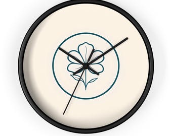 Orologio da parete con cornice in legno floreale: arredamento moderno e minimalista per la casa