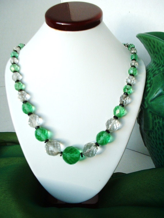 Antique Art Deco Handcut Crystal Green Necklace ST