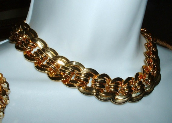 Gorgeous Vintage Golden Chain Link Necklace Thick… - image 4