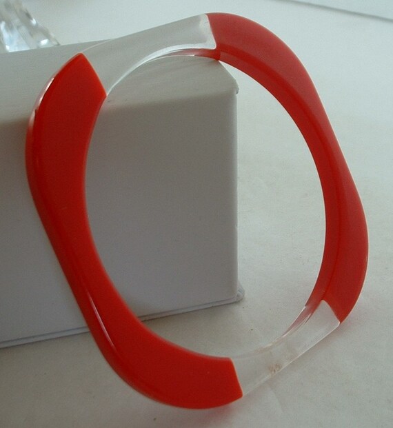 FABulous Vintage Sixties 1960 MOD Lucite Bracelet… - image 1