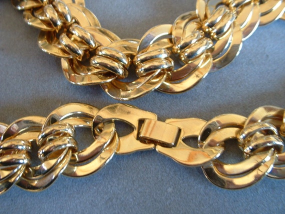 Gorgeous Vintage Golden Chain Link Necklace Thick… - image 3