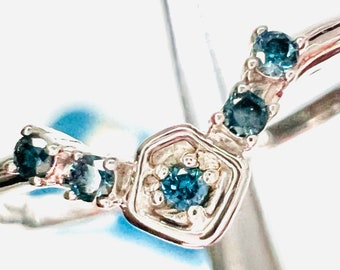 Teal Blue Diamond 14k White Gold V Ring - Art Deco Anniversary Band