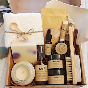 Handmade Spa Gift, Relaxation Gift Box, Pampering Gift Set, Spa Gift Box, Self-Care Gift Set, Wellness Gift Basket, Bath and Body Gift Set