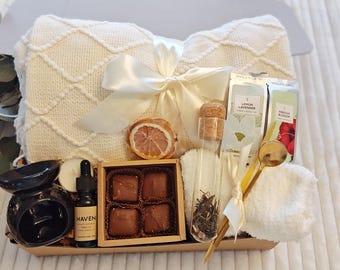 Sending Healing Vibes Gift Box, Friend Care Package, Comfort Gift Box Sending Sunshine Gift, Birthday Gift Basket with Blanket Sympathy Gift