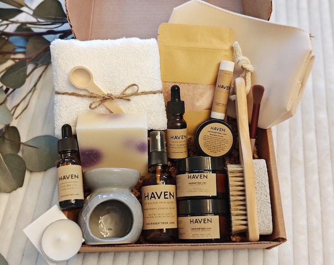 Spa Gift Box, Self-Care Gift Set, Handmade Spa Gift, Relaxation Gift Box, Pampering Gift Set, Wellness Gift Basket, Bath and Body Gift Set