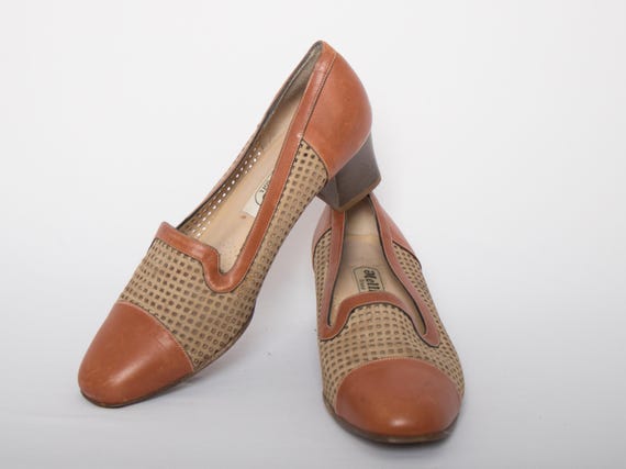 Vintage Melluso Perforated Leather Heels EUR 41 Made in Italy Size  Safari Art Deco Inspired