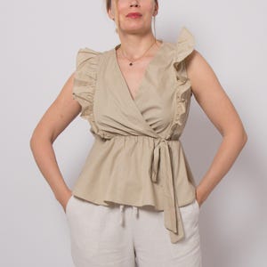 Vintage Ruffle Trim Peplum Blouse Wrap-Effect Waist Tie Closure Feminine Romantic Style Size S Made in Italy Gift for Girlfriend