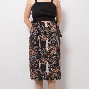 Vintage Floral Wrap Skirt: Boho Chic Midi Skirt, Size S/M