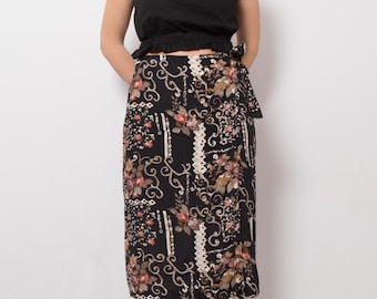 Vintage Floral Wrap Around Skirt: Bikini Cover Up Boho Chic Size S/M