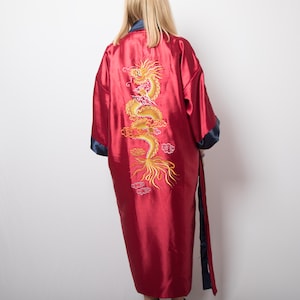 90s Satin Kimono Robe  Reversible Embroidered Dragon Calligraphy One Size