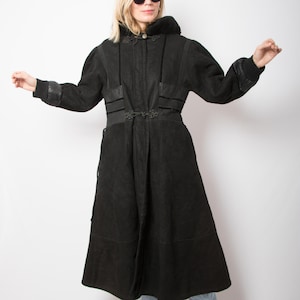 Vintage Black Hooded Sheepskin Coat Luxe Filippo Alpi Gothic Drama Size M Made in Italy
