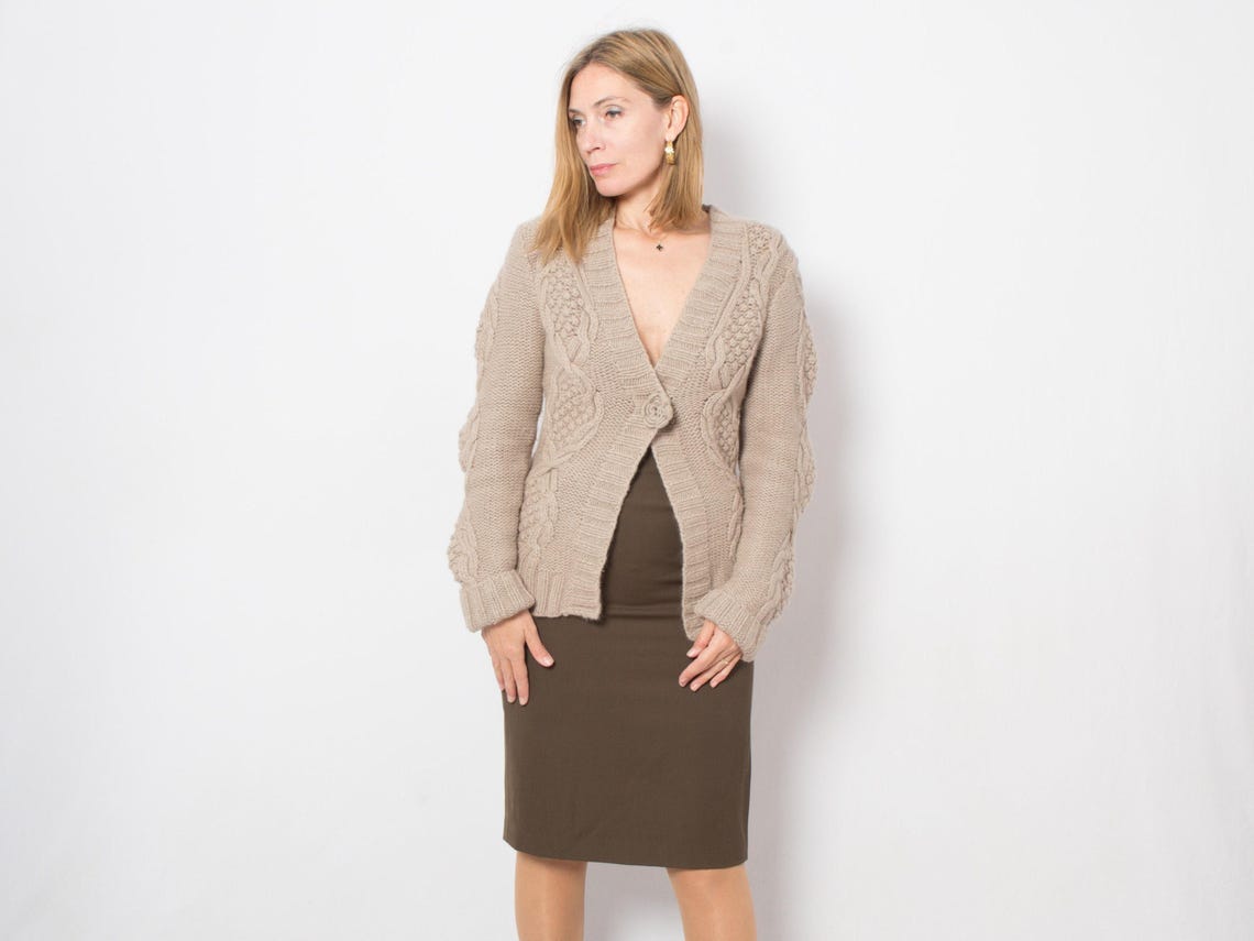 Vintage Wool-Angora Blend Cable Knit Cardigan Small Size Gift for Girlfriend, foto 2 de 5