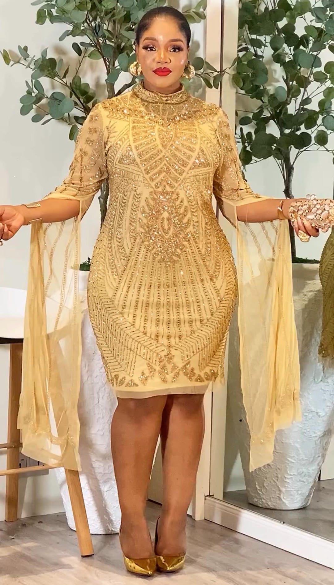 embellished engagement dress Gold Crystal Cape Sleeve Embellished Wedding Guest Mother of Bride Birthday Gala Party Cocktail Reception Prom and thread embroidery *Blouse Boohoo Women's XS 4 Size:US XL THE-DRESS-EDIT Evening dress