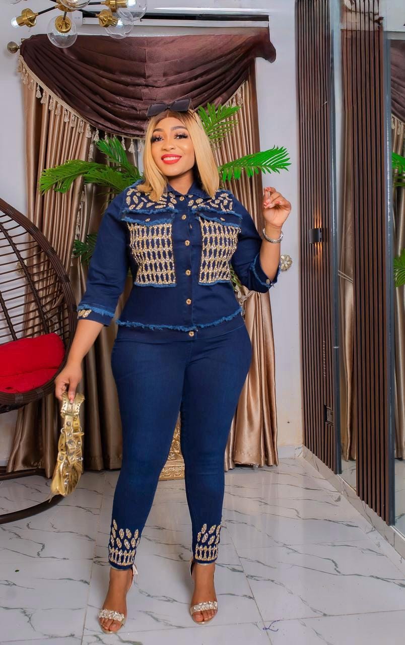 plus size denim and diamonds outfit