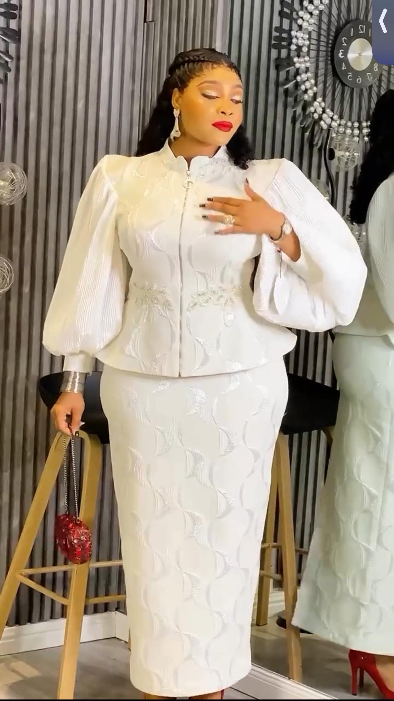 white dress bows Confte