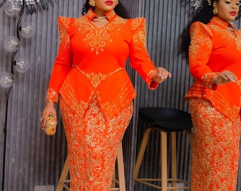 Elegante Orange Hochzeit Gast Kleid Pailletten Verziert, Plus Size Mutter der Braut Abend Garderobe Schößchen Geburtstagsparty Cocktail Dinner Gala