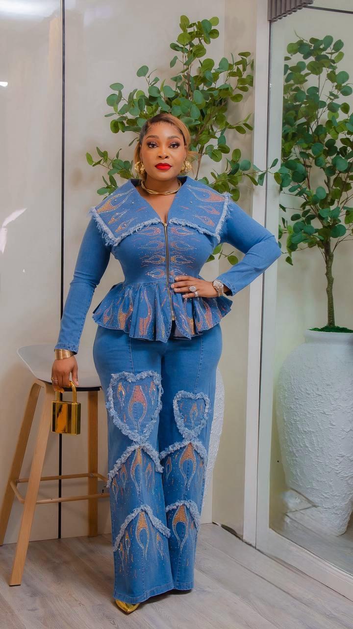 Blue Denim & Diamonds 2-piece Outfit Stretch Jeans Rhinestone 