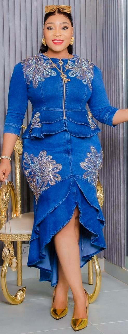 Diamanten und Denim Party Outfit Passend 2-Teiler, Verzierte Jeans Plus Size Shirt + Rock Rüschen Curvy Stretch Damen Night Date Geburtstag