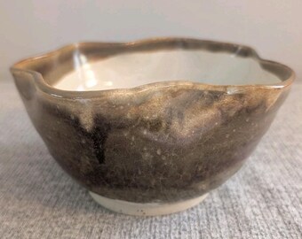 Rustic Handmade Wavy Pottery Bowl, 16cm/6", Signed, EUC