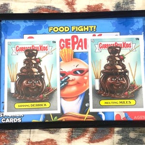 DPK 2021 Food Fight Series - 17a / b Dimming Derrick / Melting Miles - gerahmte Karten - Garbage Pail Kids