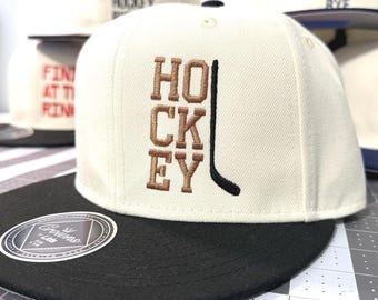 Czapka hokejowa z haftem na zamówienie, czapka hokejowa, niestandardowy kolor kija hokejowego, czapka z płaskim daszkiem, czapka z daszkiem, prezent dla hokeistów